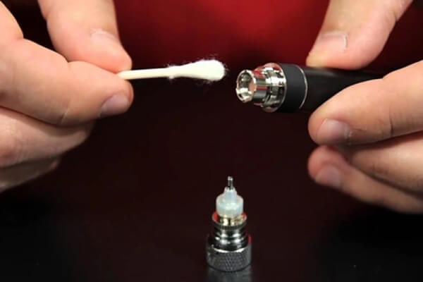 Cách khắc phục vape bị bắn tinh dầu