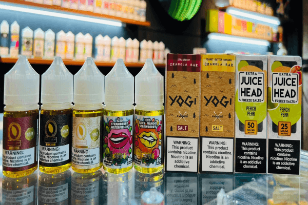 Lựa chọn tinh dầu thuốc lá điện tử vape.