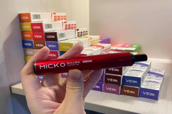 Pod Micko Shark 2200 hơi vaping mượt mà